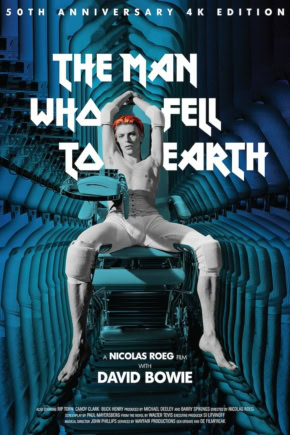 The Man Who Fell to Earth 4K editie poster met David Bowie, futuristische achtergrond, filmklassieker, sci-fi film, 50e jubileum, Nicolas Roeg, filmkunst, filmtheater Middelburg.