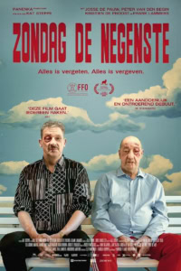 Afbeelding van twee mannen die in een filmzaal zitten, met een filmposter op de achtergrond voor de film 'Zondag de Negende', geschikt voor een filmtheater website.
