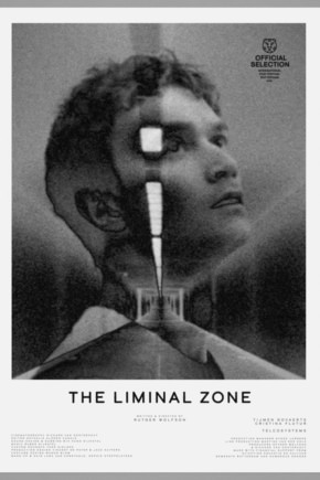 Film poster voor The Liminal Zone met een zwart-wit afbeelding van een jonge man en surrealistische elementen, geschikt voor een bioscoopwebsite.